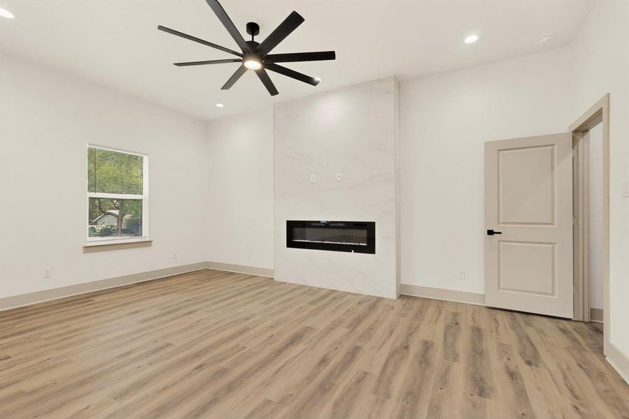 Spacious, unfurnished interior of a new home in , West Tawakoni (Image 33). Spacious, unfurnished interior of a new home in , West Tawakoni (Image 33).