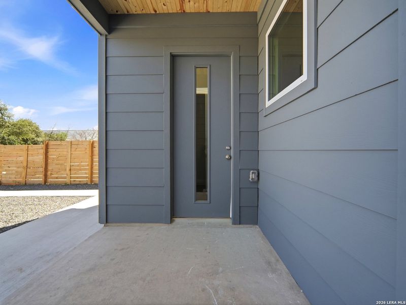 Exterior details and patio area of a home in , San Antonio (Image 3).