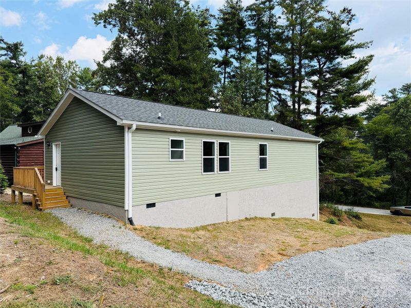 Image 14 of a home in .