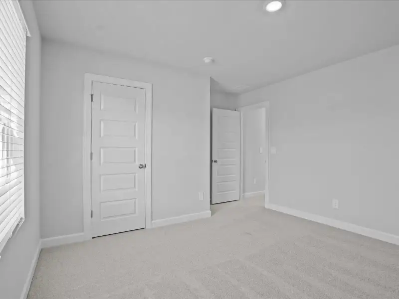 Spacious, unfurnished interior of a new home in Creek Ridge - Signature Collection, Spartanburg (Image 17).