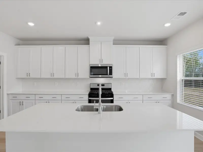Furnished interior view inside a new home in Collier Ridge, Moore (Image 3).