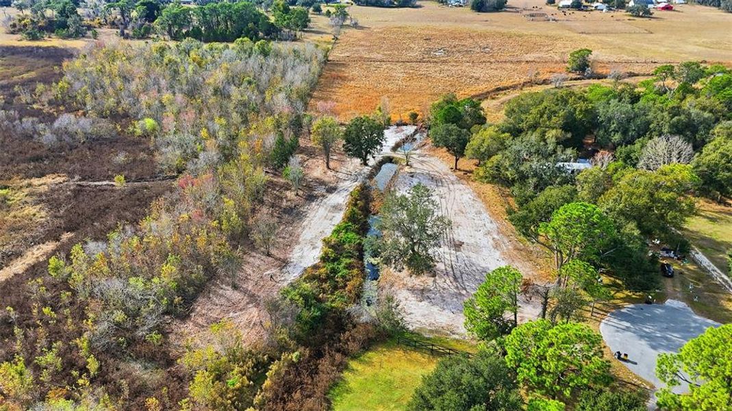 Natural landscape and outdoor views near  in Lakeland (Image 10).