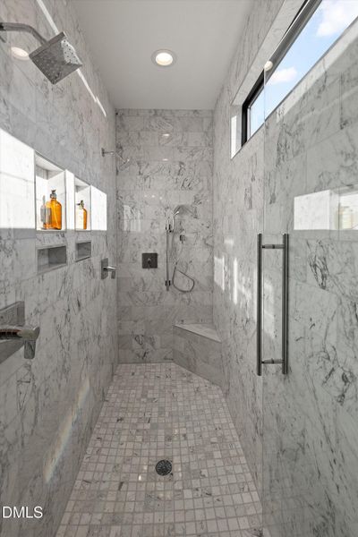 57-813 N Roxboro_6899 57-813 N Roxboro_6899