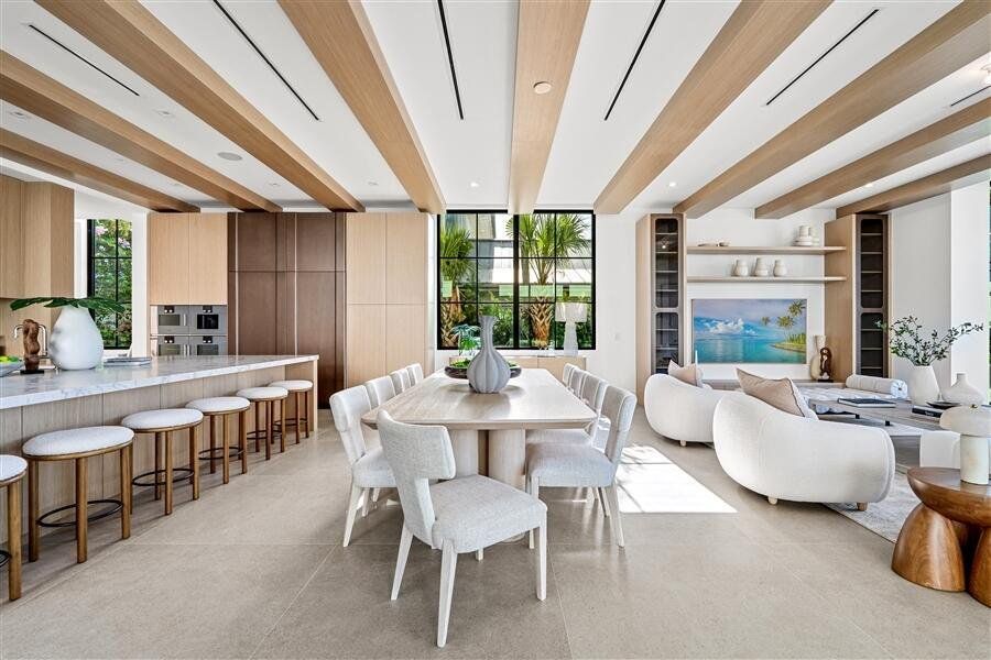 dash_DINING_ROOM_STRAIGHT dash_DINING_ROOM_STRAIGHT