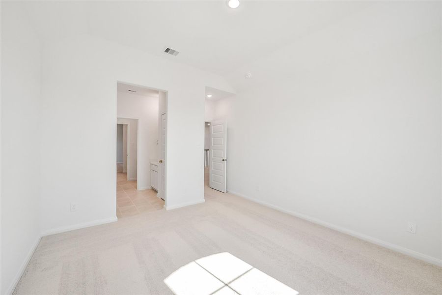 Spacious, unfurnished interior of a new home in Stone Creek Ranch, Hockley (Image 24). Spacious, unfurnished interior of a new home in Stone Creek Ranch, Hockley (Image 24).