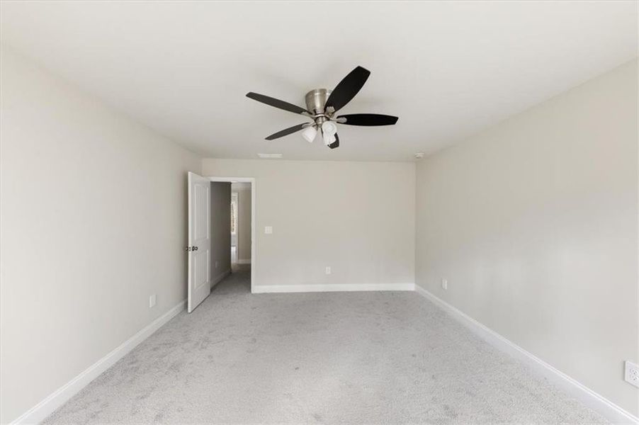 Spacious, unfurnished interior of a new home in , Villa Rica (Image 25).