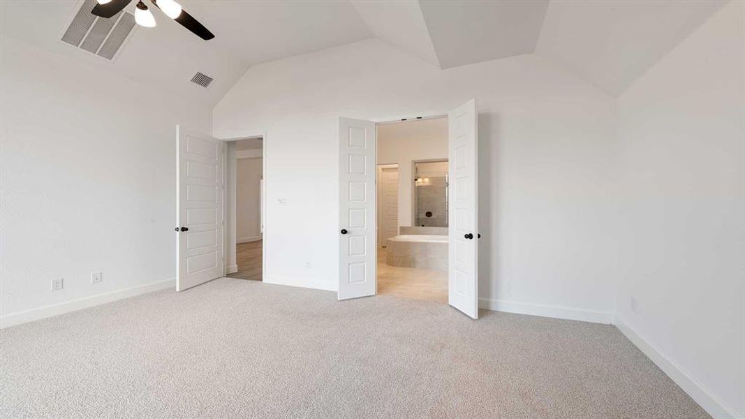 Spacious, unfurnished interior of a new home in Devonshire 55', Forney (Image 15). Spacious, unfurnished interior of a new home in Devonshire 55', Forney (Image 15).