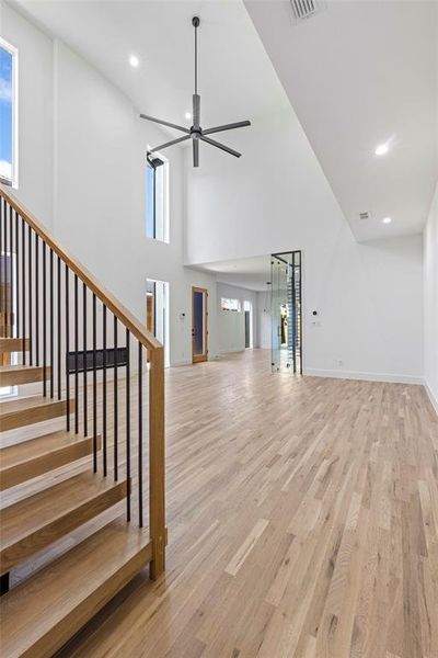 Spacious, unfurnished interior of a new home in , Dallas (Image 23).