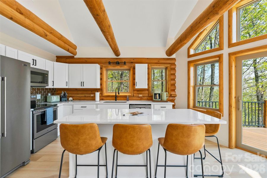 Community amenities in , Lake Lure (Image 25).