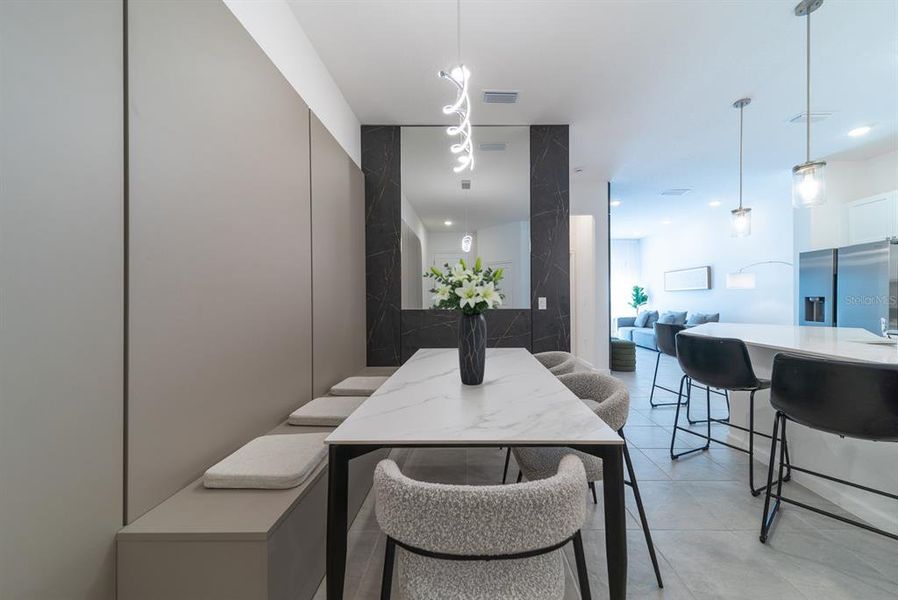 Furnished interior view inside a new home in , Orlando (Image 49).