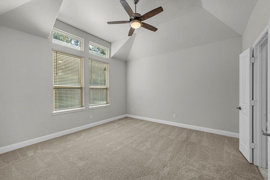 Spacious, unfurnished interior of a new home in , Humble (Image 21).