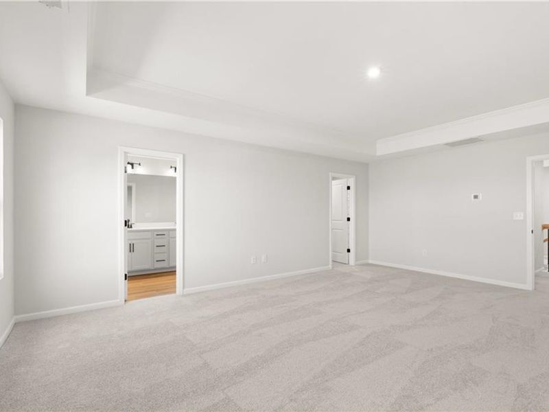 Spacious, unfurnished interior of a new home in Lake Shore, Winder (Image 19).