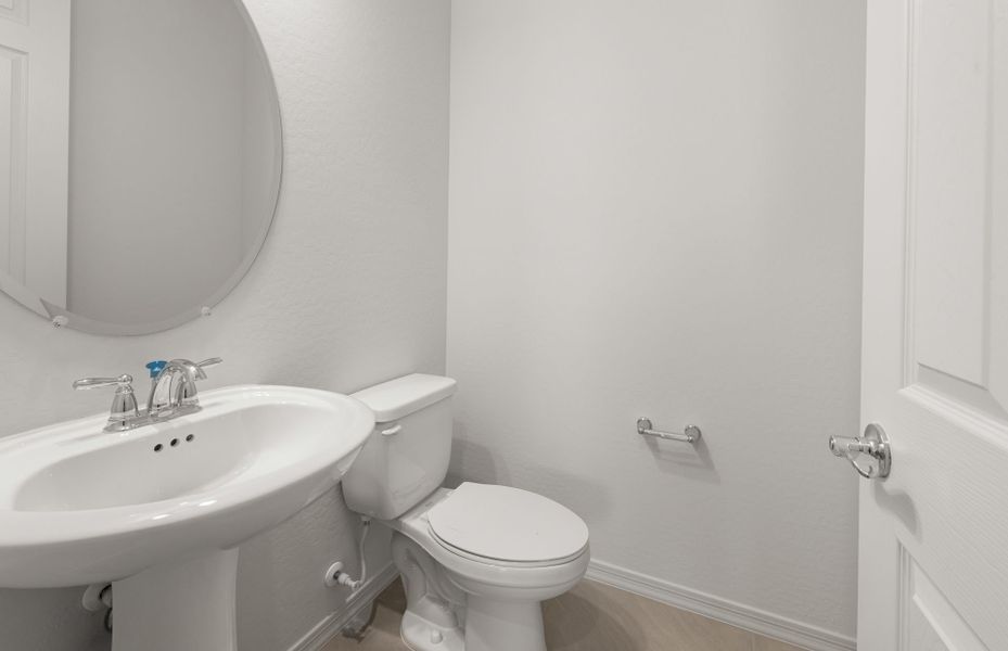 Furnished interior view inside a new home in Allen Ranches, Litchfield Park (Image 13).