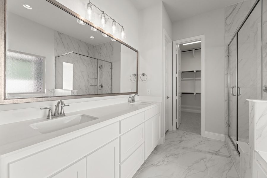 Furnished interior view inside a new home in Lake Shore Village, Rowlett (Image 11).