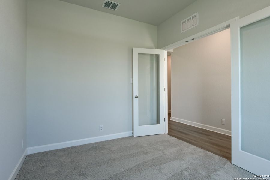 Spacious, unfurnished interior of a new home in Enclave at Hennersby Hollow 50's, San Antonio (Image 25). Spacious, unfurnished interior of a new home in Enclave at Hennersby Hollow 50's, San Antonio (Image 25).