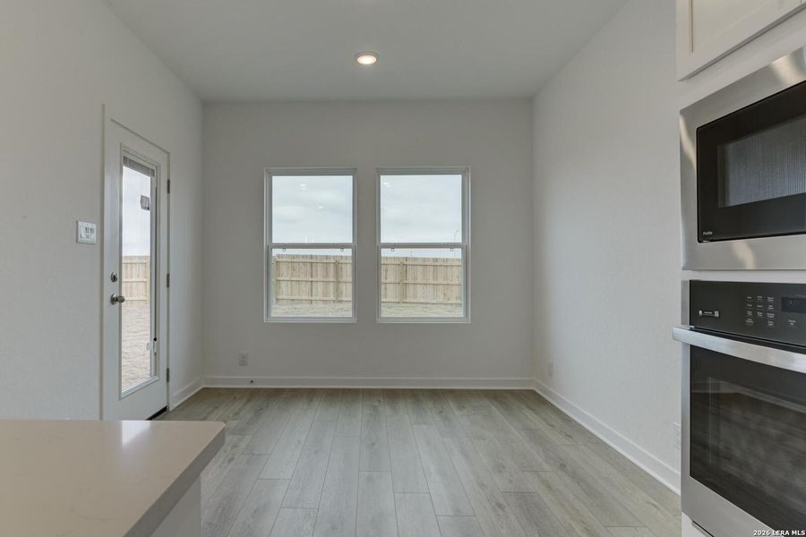 Spacious, unfurnished interior of a new home in Cordova Trails, Seguin (Image 13).