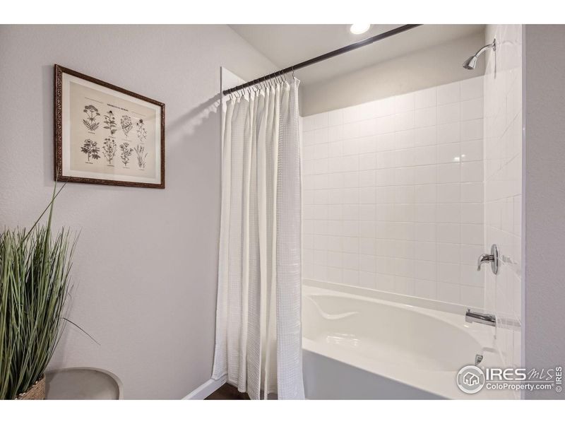 Furnished interior view inside a new home in Johnstown Village, Johnstown (Image 15).