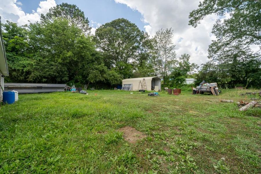 Image 19 of a home in . Image 19 of a home in .