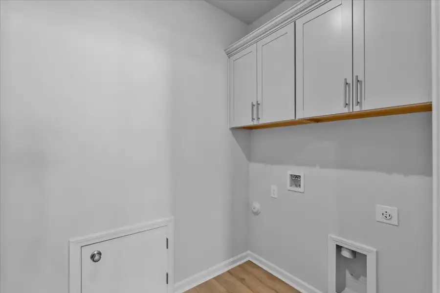 Spacious, unfurnished interior of a new home in Lilah Grove, Summerfield (Image 43).