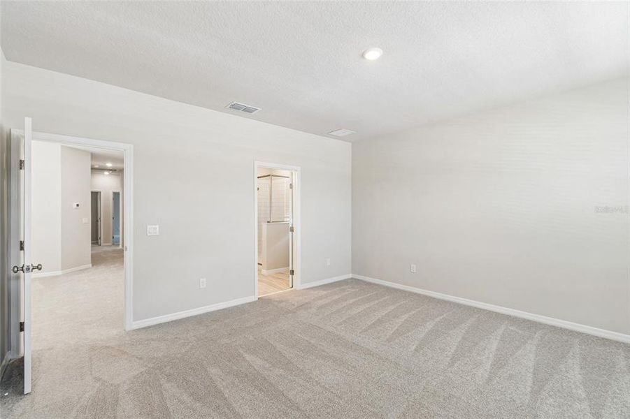 Spacious, unfurnished interior of a new home in Palmeras at Crossprairie – The Magnolia Collection, St. Cloud (Image 30).