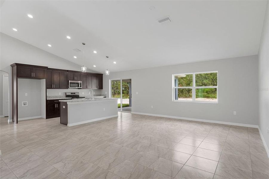 Spacious, unfurnished interior of a new home in , Brooksville (Image 18).