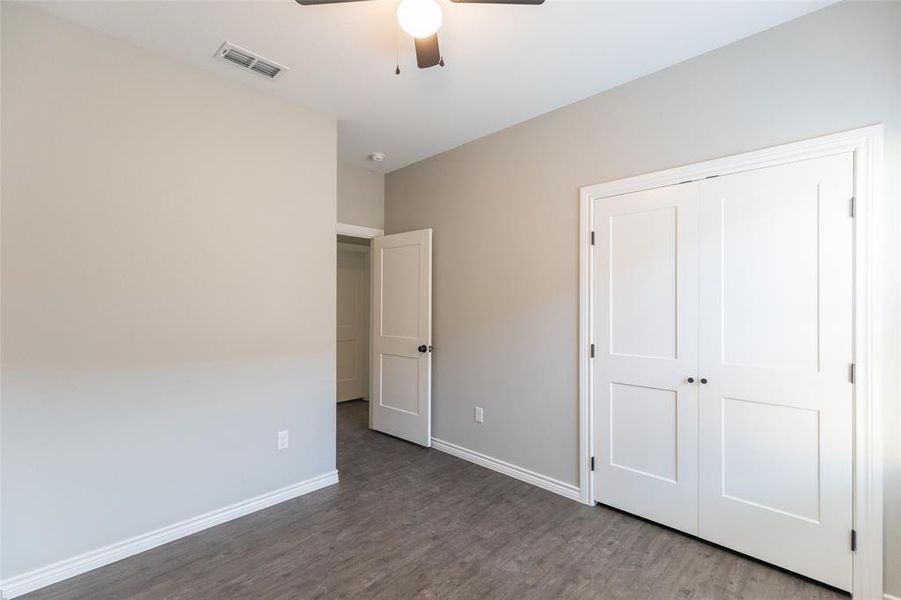 Spacious, unfurnished interior of a new home in , Abilene (Image 19).