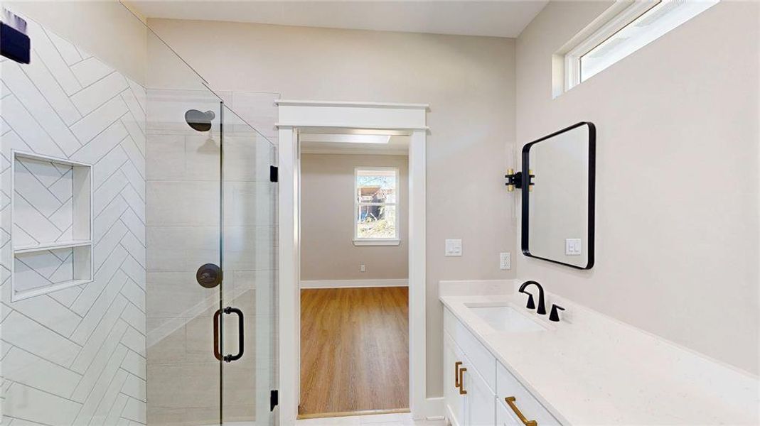 Furnished interior view inside a new home in , Troup (Image 26).