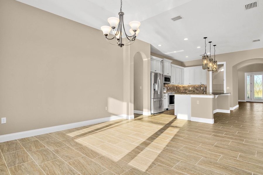 Muirfield with Bonus Dining Room