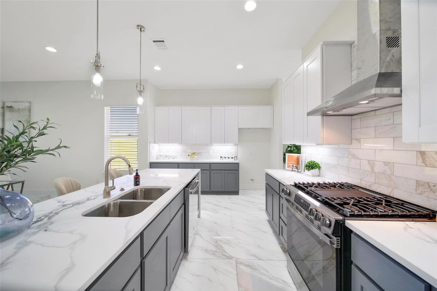 Furnished interior view inside a new home in , Houston (Image 18). Furnished interior view inside a new home in , Houston (Image 18).