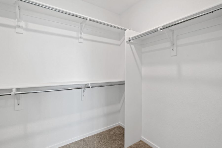 Spacious, unfurnished interior of a new home in Sky Ranch, Watkins (Image 13).