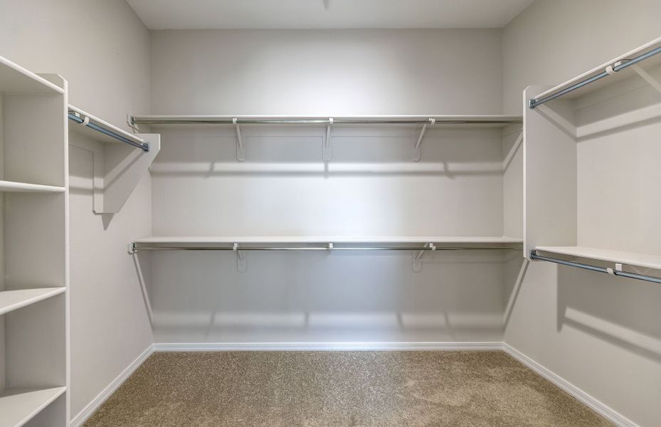 Spacious, unfurnished interior of a new home in Del Webb at Rocking K, Tucson (Image 14).