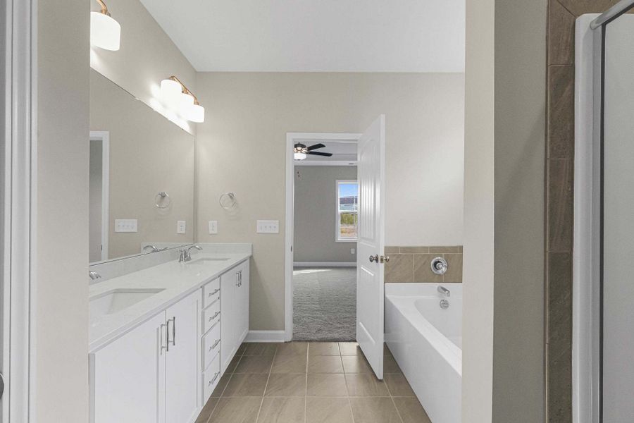 Representative furnished interior of a home built from the Clayton by Caviness & Cates Communities in Bartlett Manor, Youngsville (Image 193).