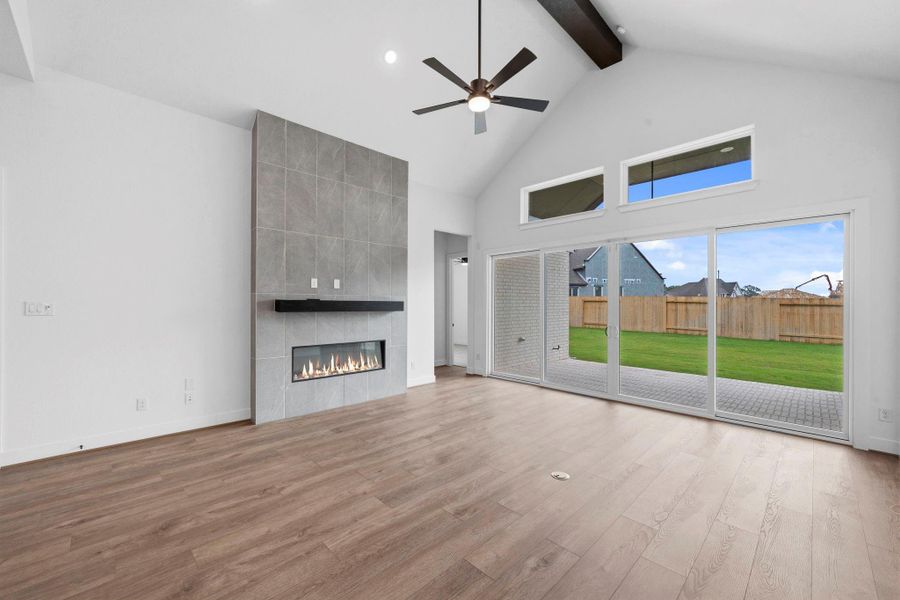 Spacious, unfurnished interior of a new home in Briarley, Montgomery (Image 36).