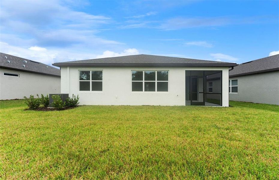 Image 19 of a home in Oakfield Trails.