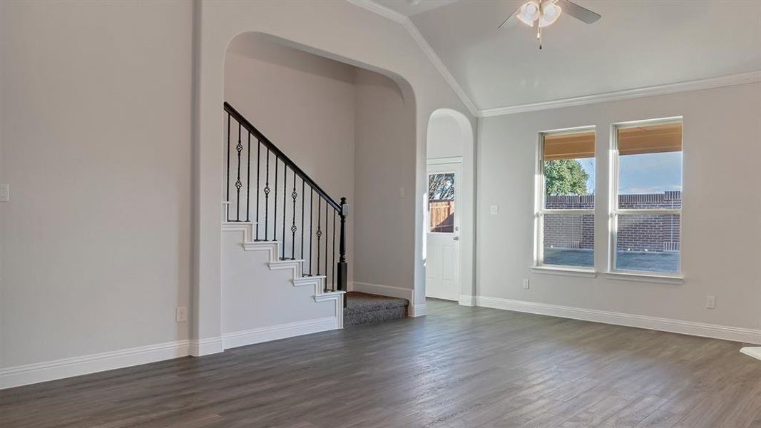 Spacious, unfurnished interior of a new home in Morningstar, Fort Worth (Image 23).
