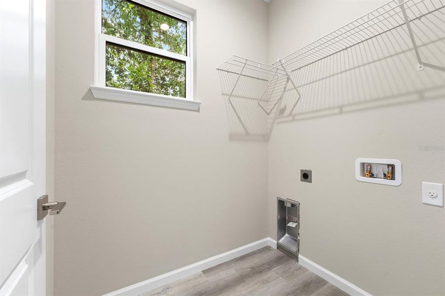 Spacious, unfurnished interior of a new home in , Tampa (Image 14). Spacious, unfurnished interior of a new home in , Tampa (Image 14).