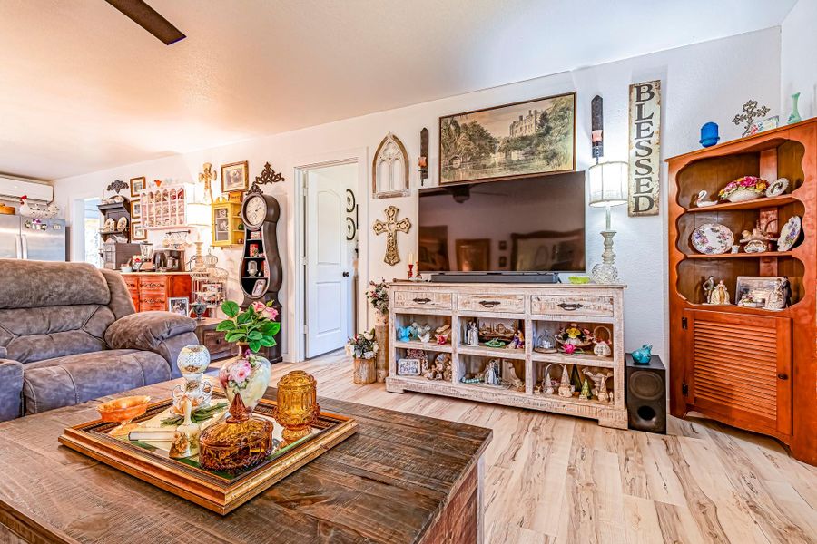 Furnished interior view inside a new home in , Livingston (Image 5).