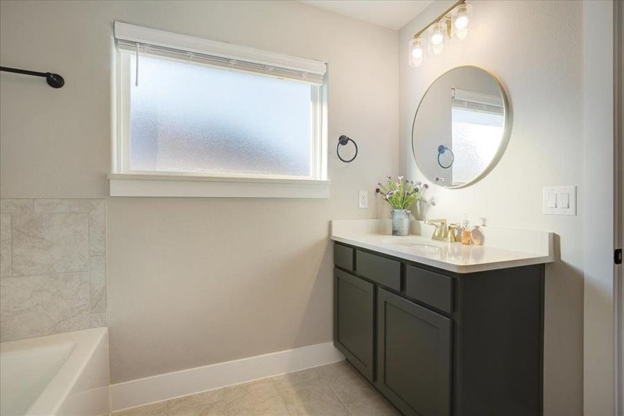 Furnished interior view inside a new home in Washington Meadows, Sherman (Image 9).