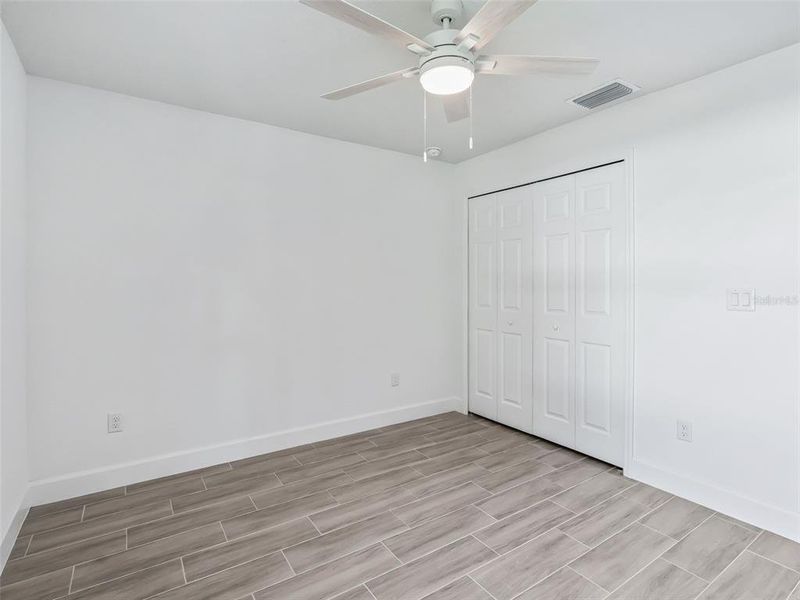Spacious, unfurnished interior of a new home in , Ocala (Image 19).