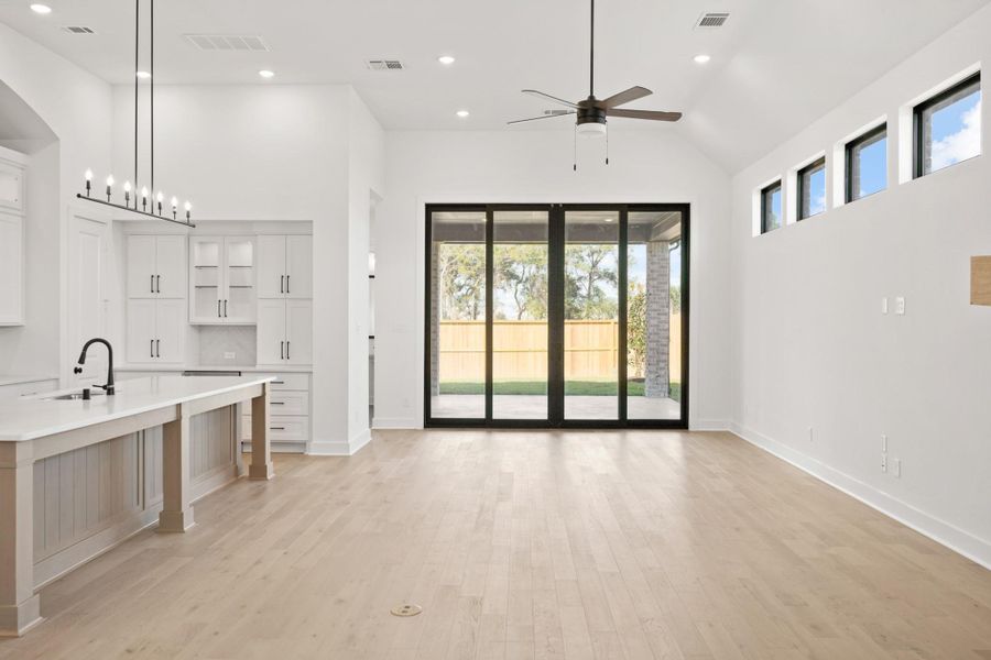 Spacious, unfurnished interior of a new home in Sienna, Missouri City (Image 21). Spacious, unfurnished interior of a new home in Sienna, Missouri City (Image 21).