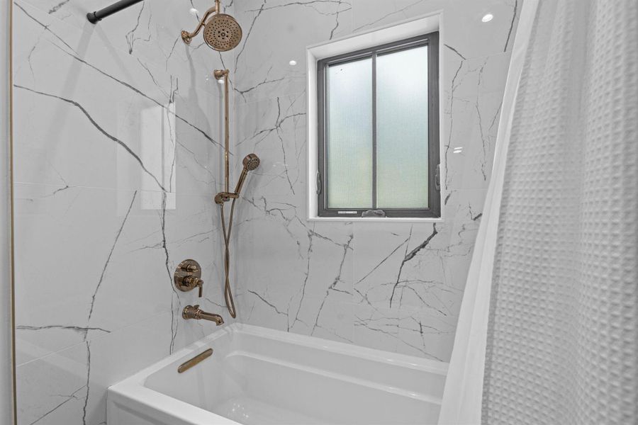 Furnished interior view inside a new home in , Riviera Beach (Image 44).