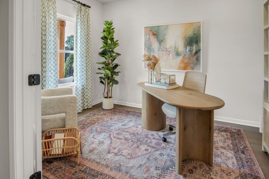 *This is a marketing photo. Colors/options may be different.*