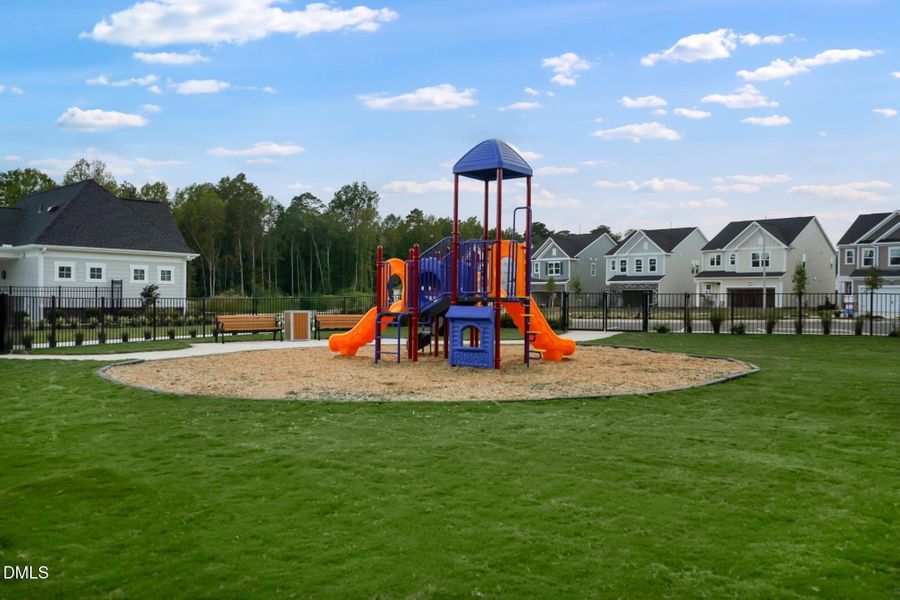 SUN_CaydenCove_Pic_Playground_04 SUN_CaydenCove_Pic_Playground_04