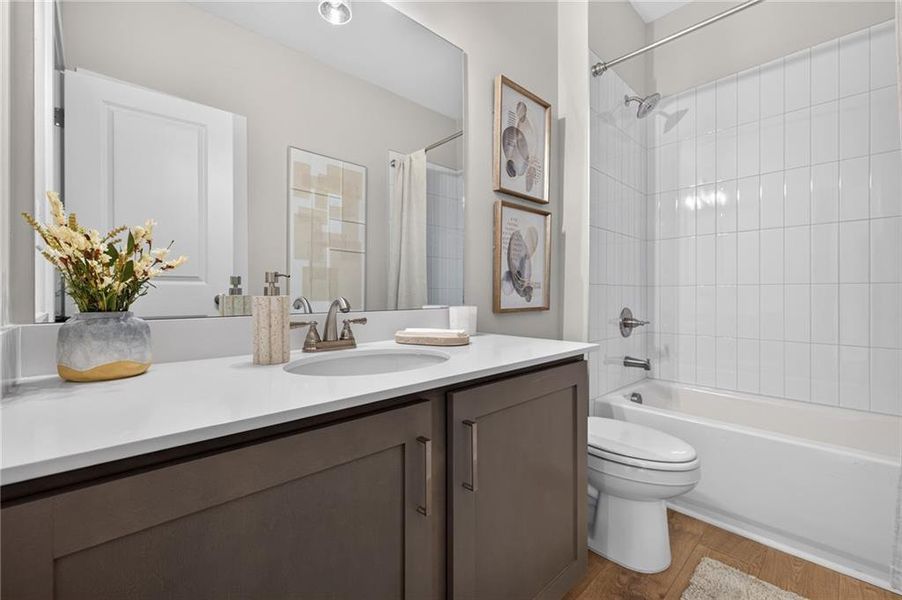 Furnished interior view inside a new home in , Jefferson (Image 41).