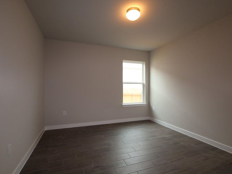 Spacious, unfurnished interior of a new home in Willow Springs, Buda (Image 7). Spacious, unfurnished interior of a new home in Willow Springs, Buda (Image 7).