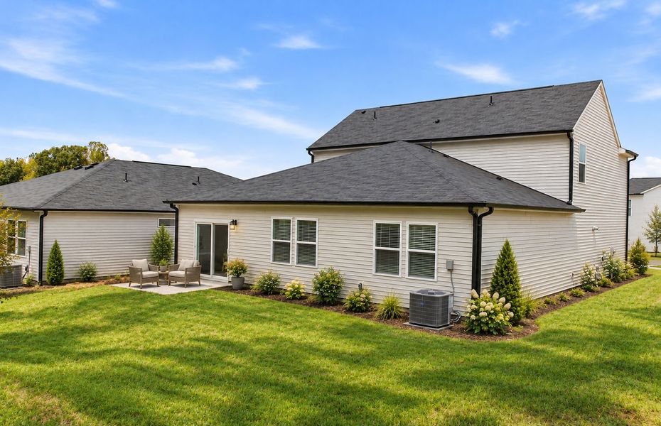 Representative exterior details of a home built from the Starling by Centex in Carpenter Falls, Durham (Image 4).