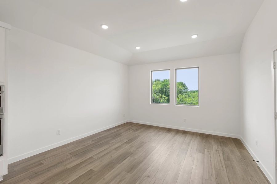 Dining Room Representative Photo Dining Room Representative Photo