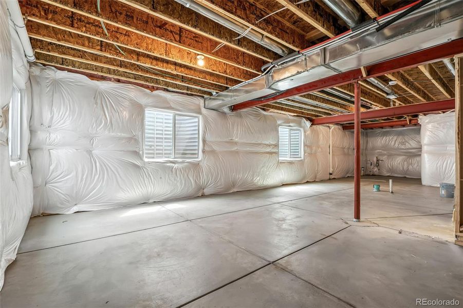 Image 35 of a home in Windsong.