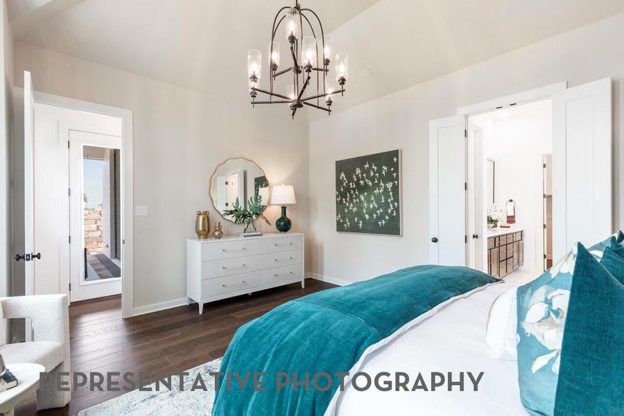 Furnished interior view inside a new home in Wolf Ranch, Georgetown (Image 32).