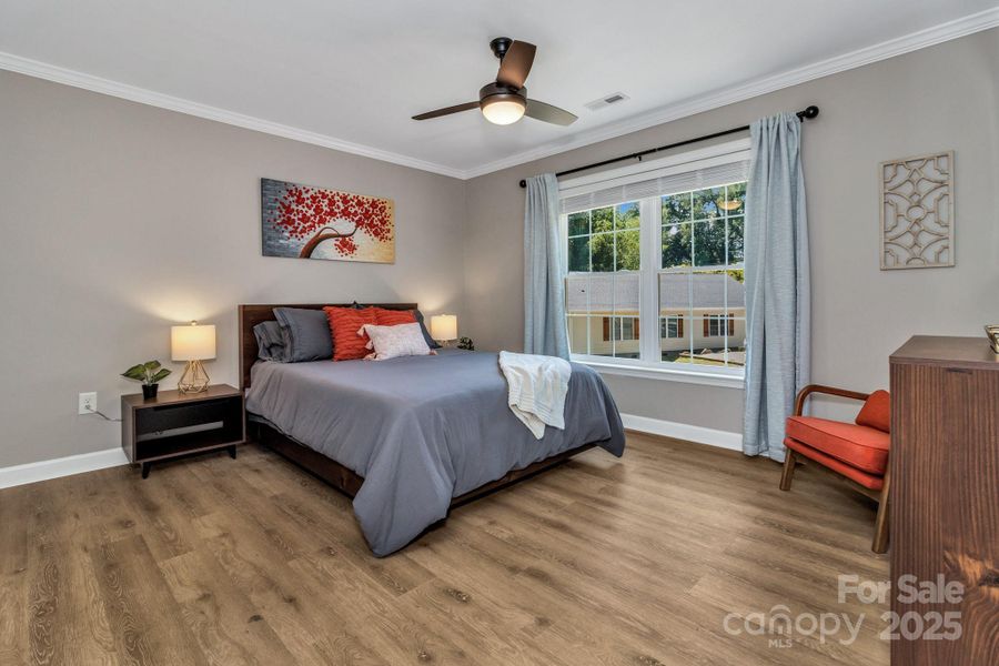Furnished interior view inside a new home in , Waynesville (Image 3).